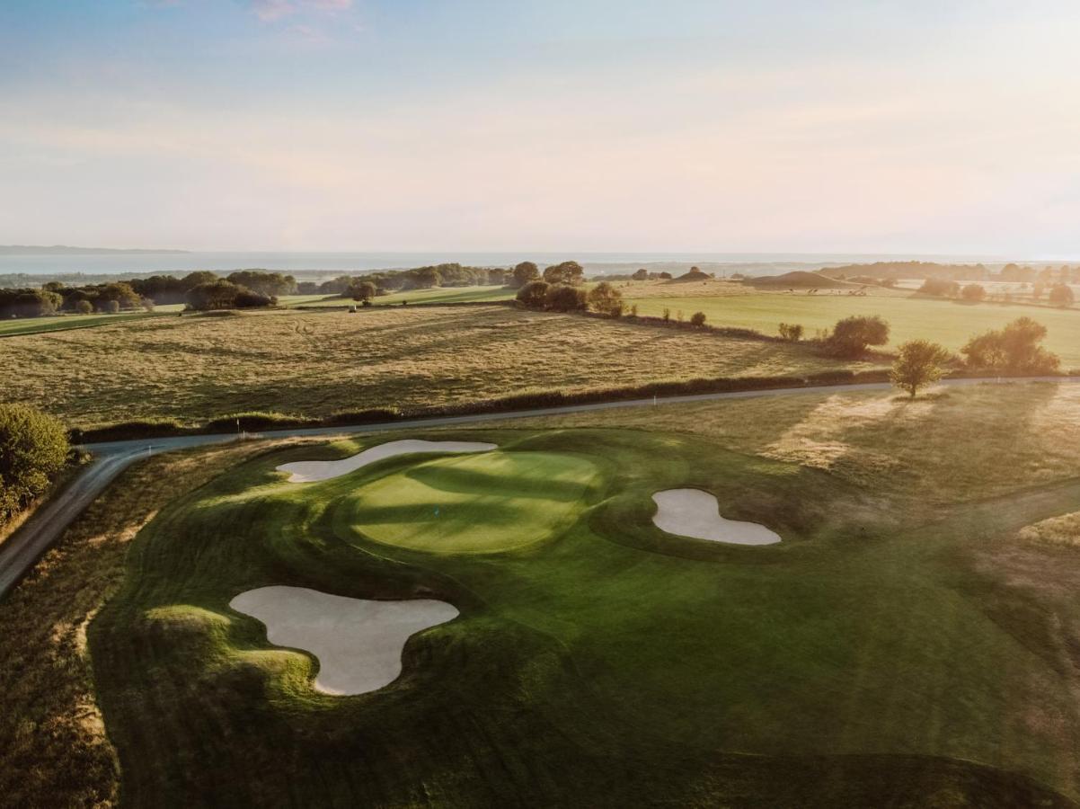 Bjaere Golfklubb Hotel & Lodge Båstad エクステリア 写真