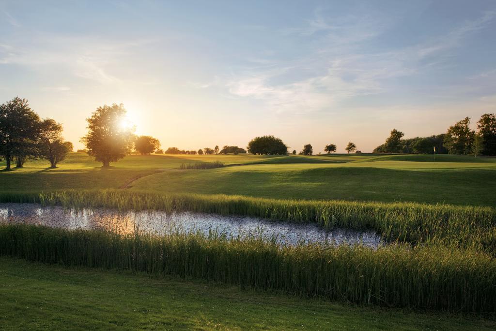 Bjaere Golfklubb Hotel & Lodge Båstad エクステリア 写真